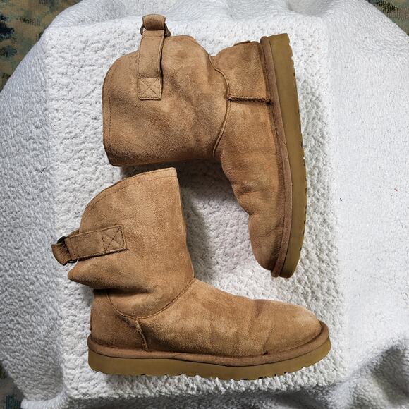 Ugg Remora Women Short Boots Chestnut womens bootie size 7 - Picture 1 of 6